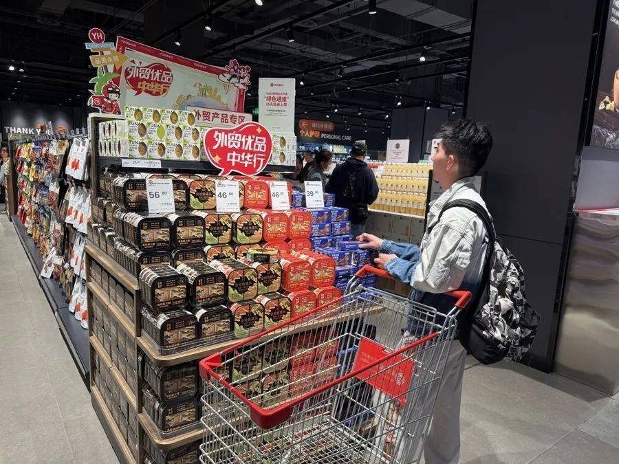 “售价1800元,219元拿下!”上海市民爽快买单,这些好东西都卖爆了