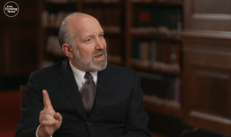 美商务部长又演上了:卖给中国芯片的企业和国家,出卖灵魂