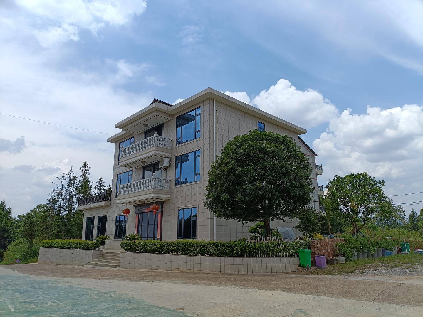 一个正厅一个副处，两名“蔡光辉”落马竟是亲兄弟，父亲称长子曾改名|红星调查