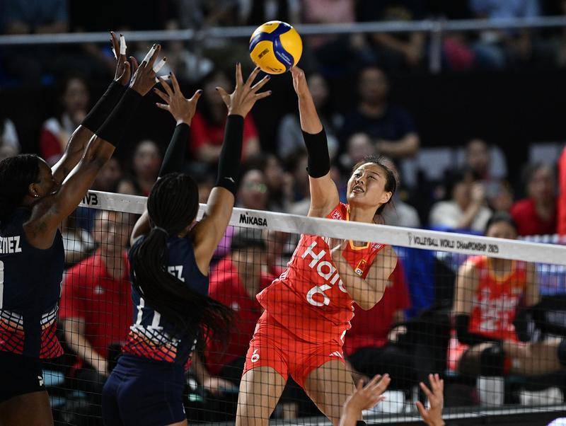 中国女排主帅赵勇：1/8决赛对阵法国队立足于自身发挥