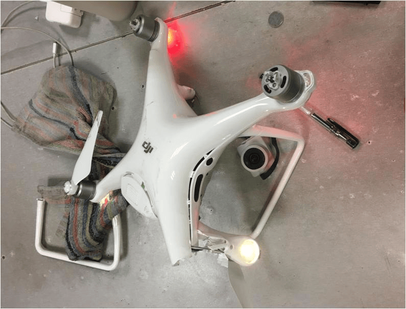 上海环球金融中心楼顶无人机对撞!对话管理方:9年已坠95架,楼顶“风洞”成黑飞重灾区!