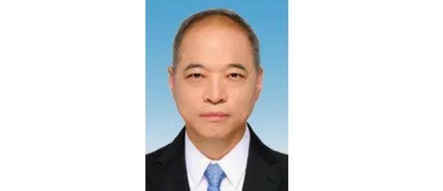 中组部有关干部局负责同志宣布中央决定,他们履新