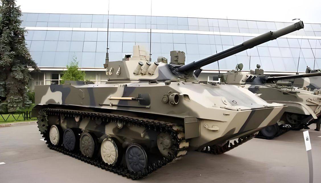 完成统一大业从天而降的神兵:解放军的空降装备已登上世界之巅