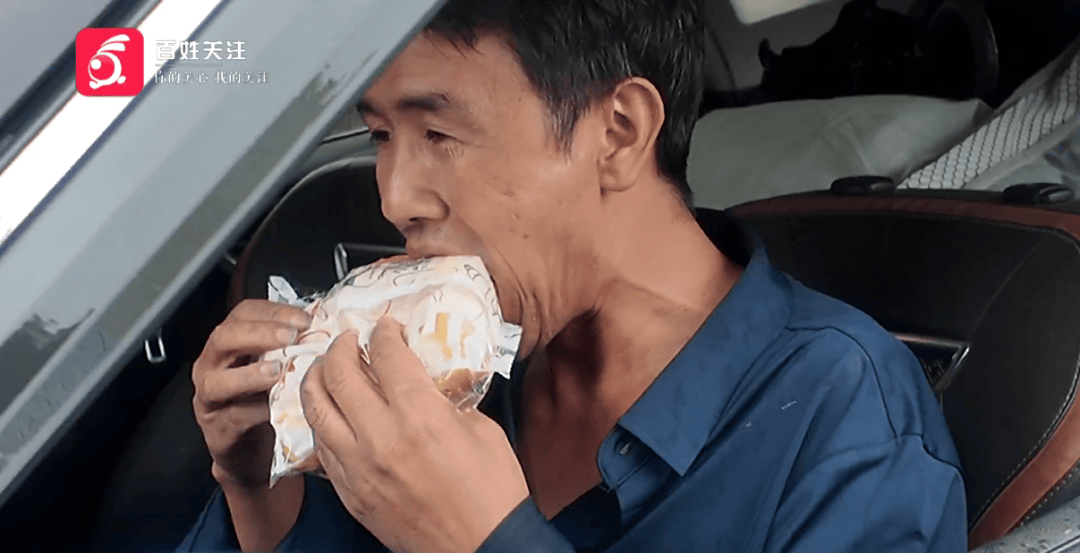 心酸!12岁男孩“独居”贵阳一安置房内,父亲回应:迫于无奈,因为……