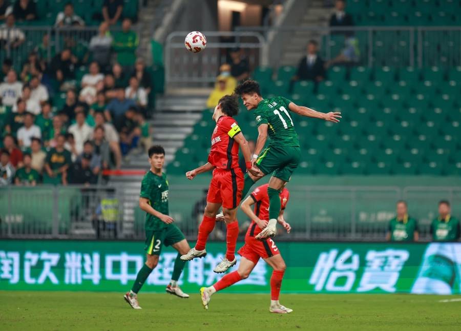 中超争冠形势明朗:国安已经掉队,申花希望渺茫,蓉城领先海港半个身位