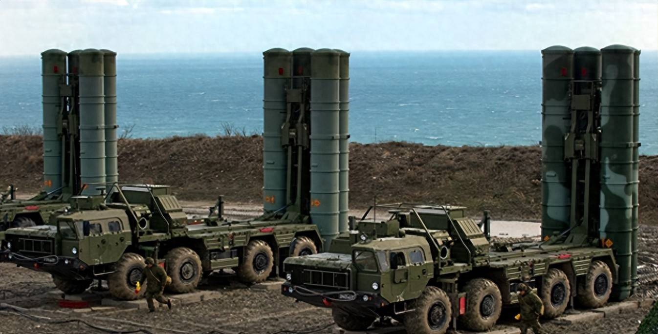 战斧即将到手，泽连斯基信心大增！普京求援中朝伊，保卫战一触即发？