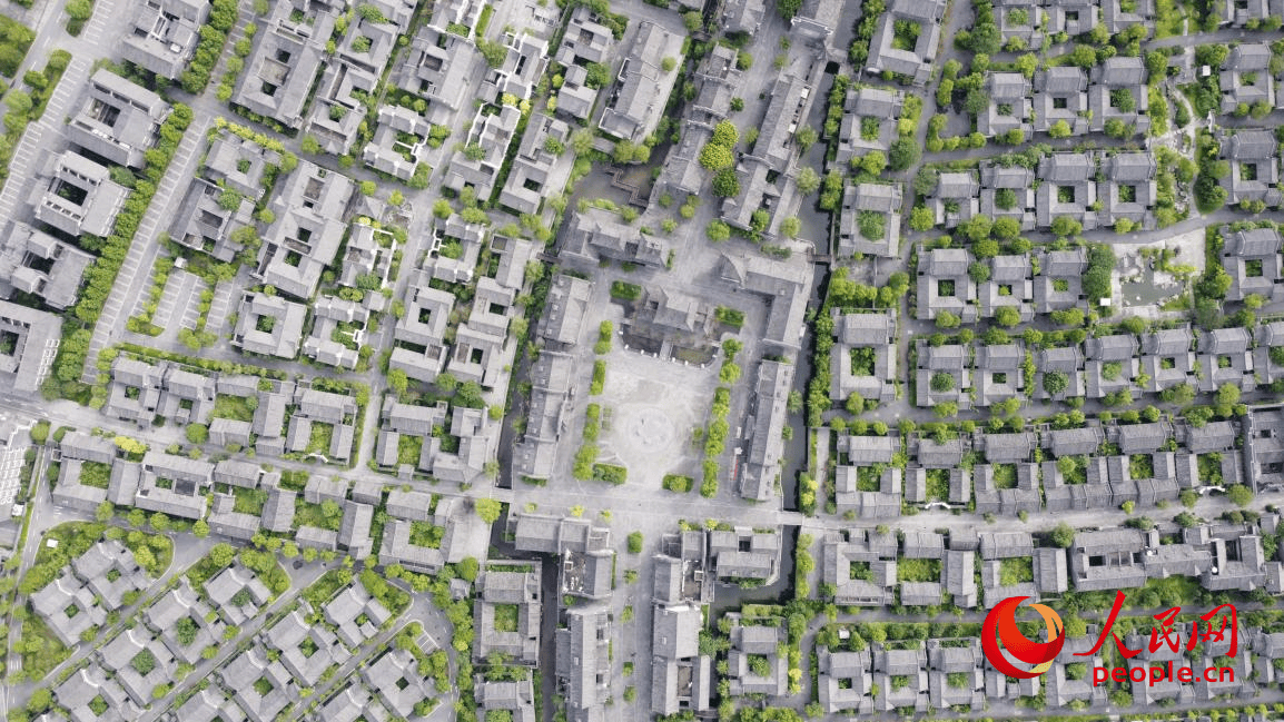 人民直击|披着文旅外衣的“烫手山芋”