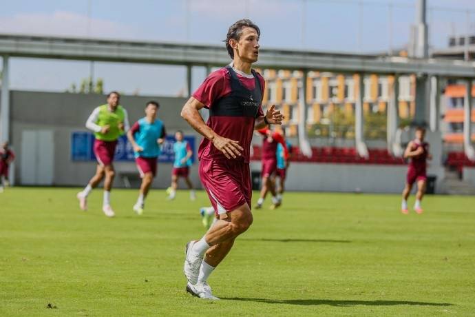 中超领头羊开启争冠冲刺 3名U22国脚缺阵队长低调表态