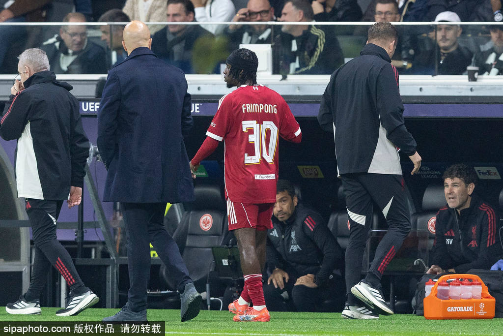 欧冠-埃基蒂克反戈维尔茨两助攻 利物浦5-1法兰克福止4连败